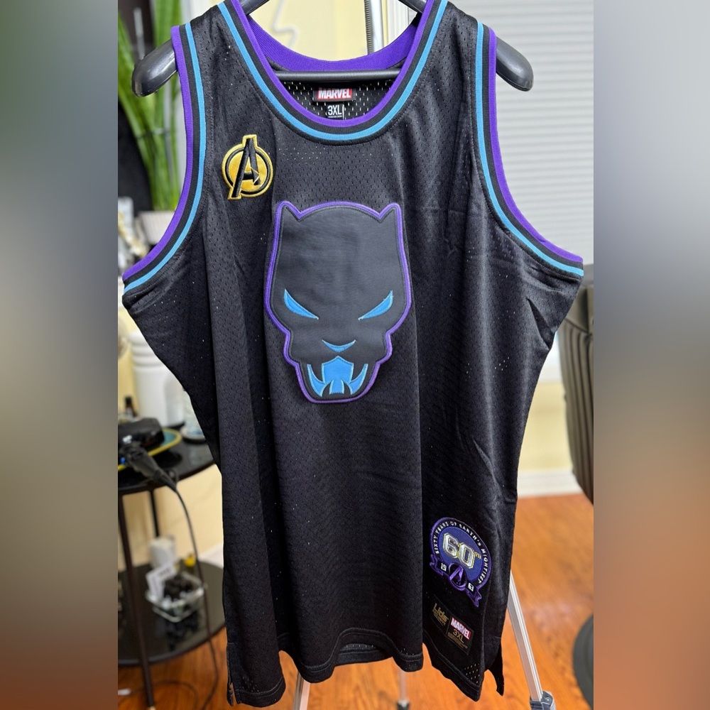 GORGEOUS MARVEL JERSEY!!! 3XL